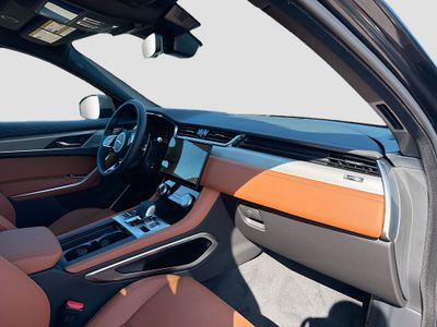 2026 Jaguar F-PACE - Photo 15