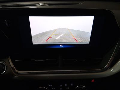2025 Chevrolet Trax - Photo 16