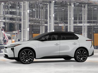 2026 Toyota bZ - Photo 3