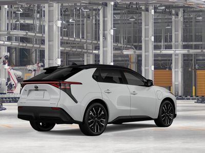 2026 Toyota bZ - Photo 10