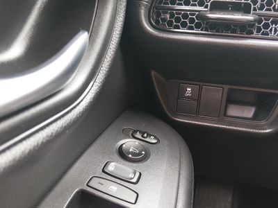 2025 Honda HR-V - Photo 18