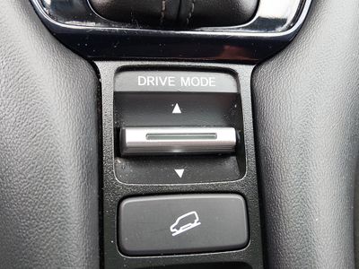 2025 Honda HR-V - Photo 17