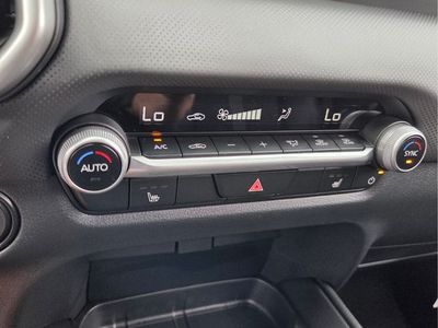 2026 Mazda CX-50 - Photo 24