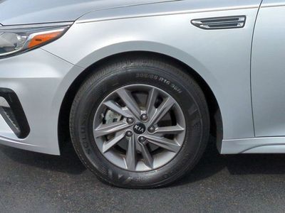 2020 Kia Optima - Photo 7