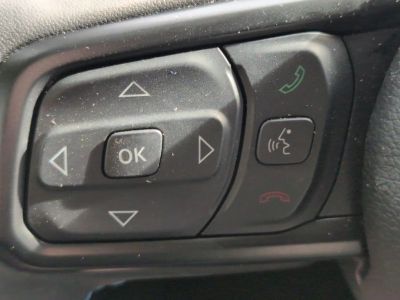 2024 Jeep Wrangler — photo 16 view