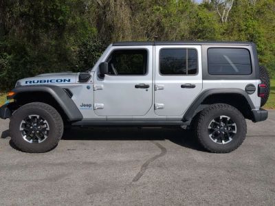 2024 Jeep Wrangler — side profile view