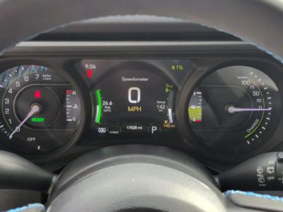 2024 Jeep Wrangler — photo 15 view