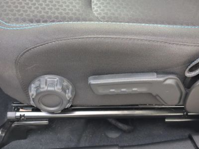 2024 Jeep Wrangler — photo 13 view