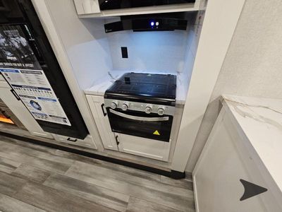 2026 Jayco Jay Flight SLX — photo 32 view