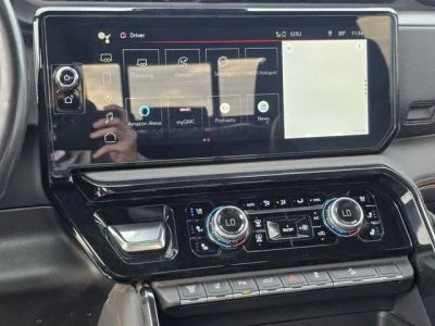 2024 GMC Sierra 2500HD - Photo 9