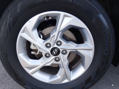 2024 Hyundai Tucson — photo 10 view
