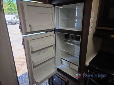 2019 Palomino Puma — photo 22 view