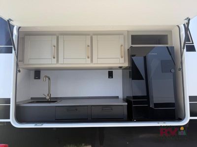 2026 Brinkley Model Z — photo 7 view
