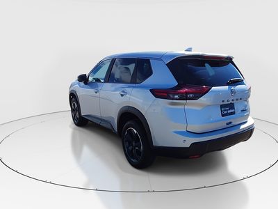 2024 Nissan Rogue - Photo 5