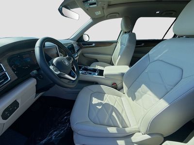 2026 Volkswagen Atlas — photo 17 view