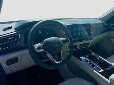 2026 Volkswagen Atlas — photo 9 view