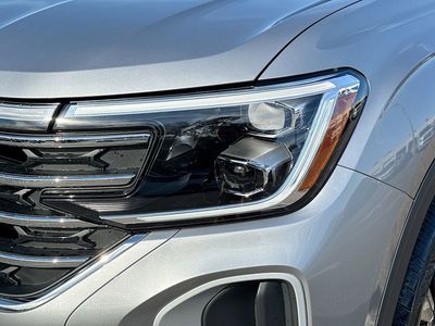 2026 Volkswagen Atlas — photo 9 view
