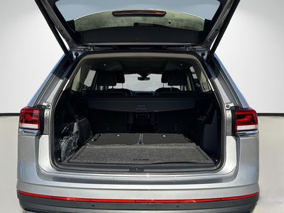 2026 Volkswagen Atlas — photo 11 view