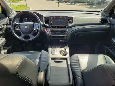 2022 Honda Pilot - Photo 16