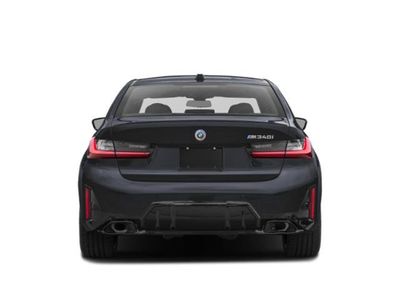 2026 BMW 3 Series - Photo 8