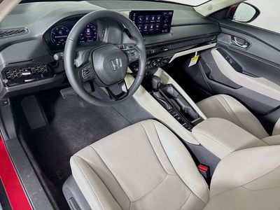 2026 Honda Accord Hybrid - Photo 7