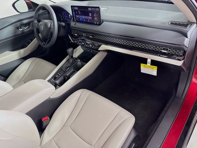 2026 Honda Accord Hybrid - Photo 32