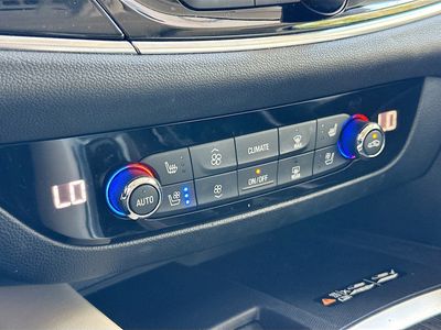 2022 Buick Enclave — photo 15 view