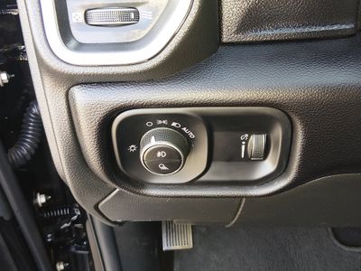 2024 Ram 2500 — photo 13 view