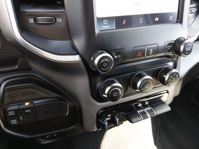 2024 Ram 2500 — photo 20 view