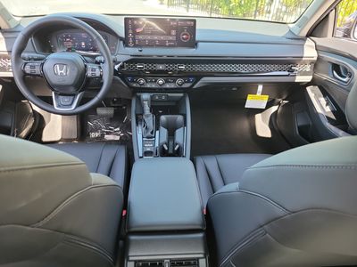 2026 Honda Accord Hybrid - Photo 12