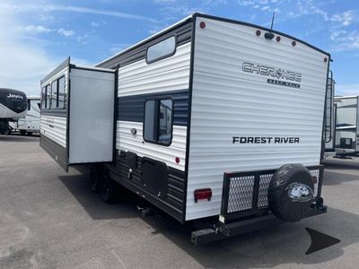 2026 Forest River RV Cherokee Grey Wolf - Photo 6