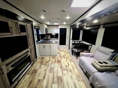 2022 K-Z Durango Half-Ton — interior view