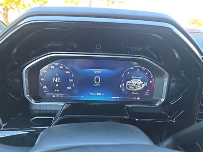 2026 Chevrolet Silverado 2500HD — photo 9 view