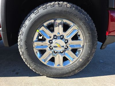 2026 Chevrolet Silverado 2500HD — photo 8 view