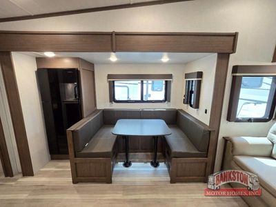 2026 Cougar Sport 2700BH — photo 22 view