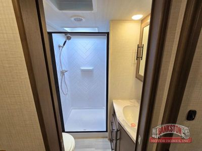 2026 Cougar Sport 2700BH — photo 25 view