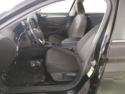 2024 Volkswagen Jetta — photo 19 view