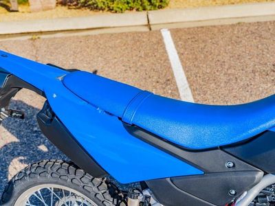 2026 Yamaha WR125R - Photo 9
