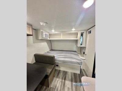 2026 Jayco Jay Flight SLX — photo 7 view