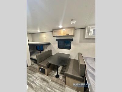 2026 Jayco Jay Flight SLX — photo 8 view
