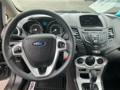 2018 Ford Fiesta - Photo 14