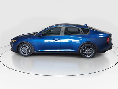 2025 Kia K4 - Photo 4