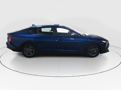 2025 Kia K4 - Photo 8