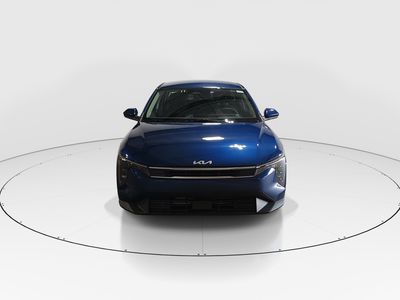 2025 Kia K4 - Photo 2