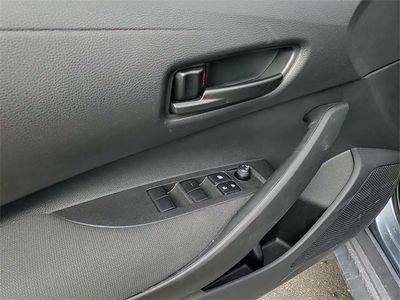 2025 Toyota Corolla - Photo 10