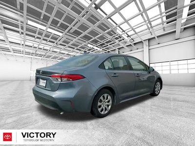 2025 Toyota Corolla - Photo 3