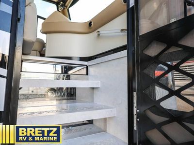 2026 Tiffin Motorhomes Phaeton - Photo 10
