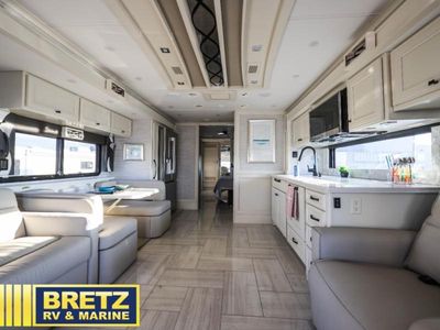 2026 Tiffin Motorhomes Phaeton - Photo 13