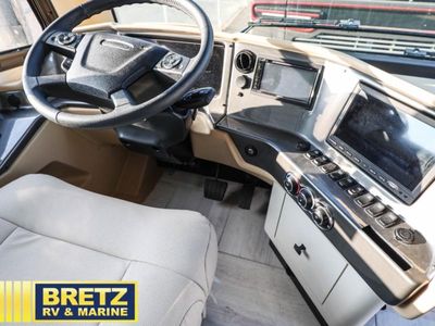 2026 Tiffin Motorhomes Phaeton - Photo 12