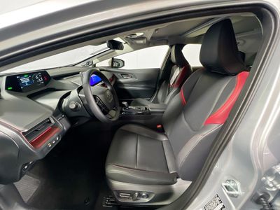 2026 Toyota Prius Plug-In Hybrid - Photo 12